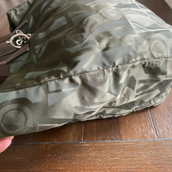Salvatore Ferragamo logo tote bag - Picture 9 of 14